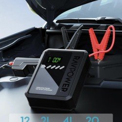 مشغل بطارية سيارة (Jump Starter) مع منفاخ هواء مدمج من راف باور (RAVPOWER). 